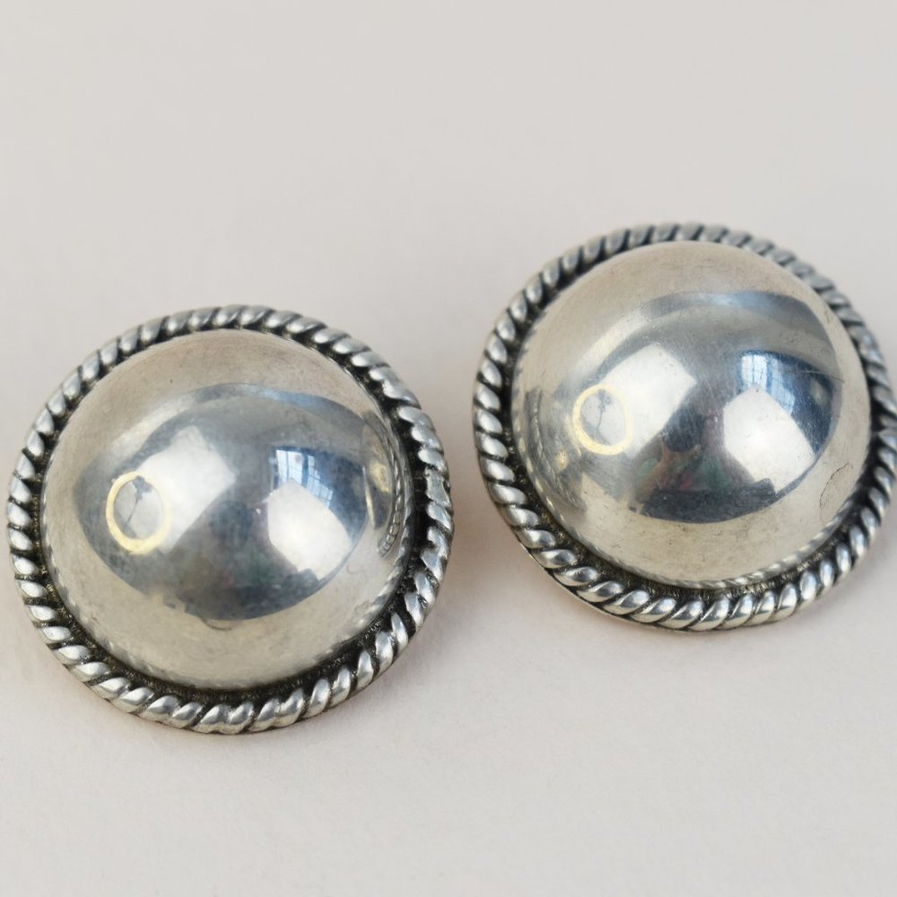 Large sterling silver stud clip on earrings , statement 90s vintage jewelry - Picture 3 of 7